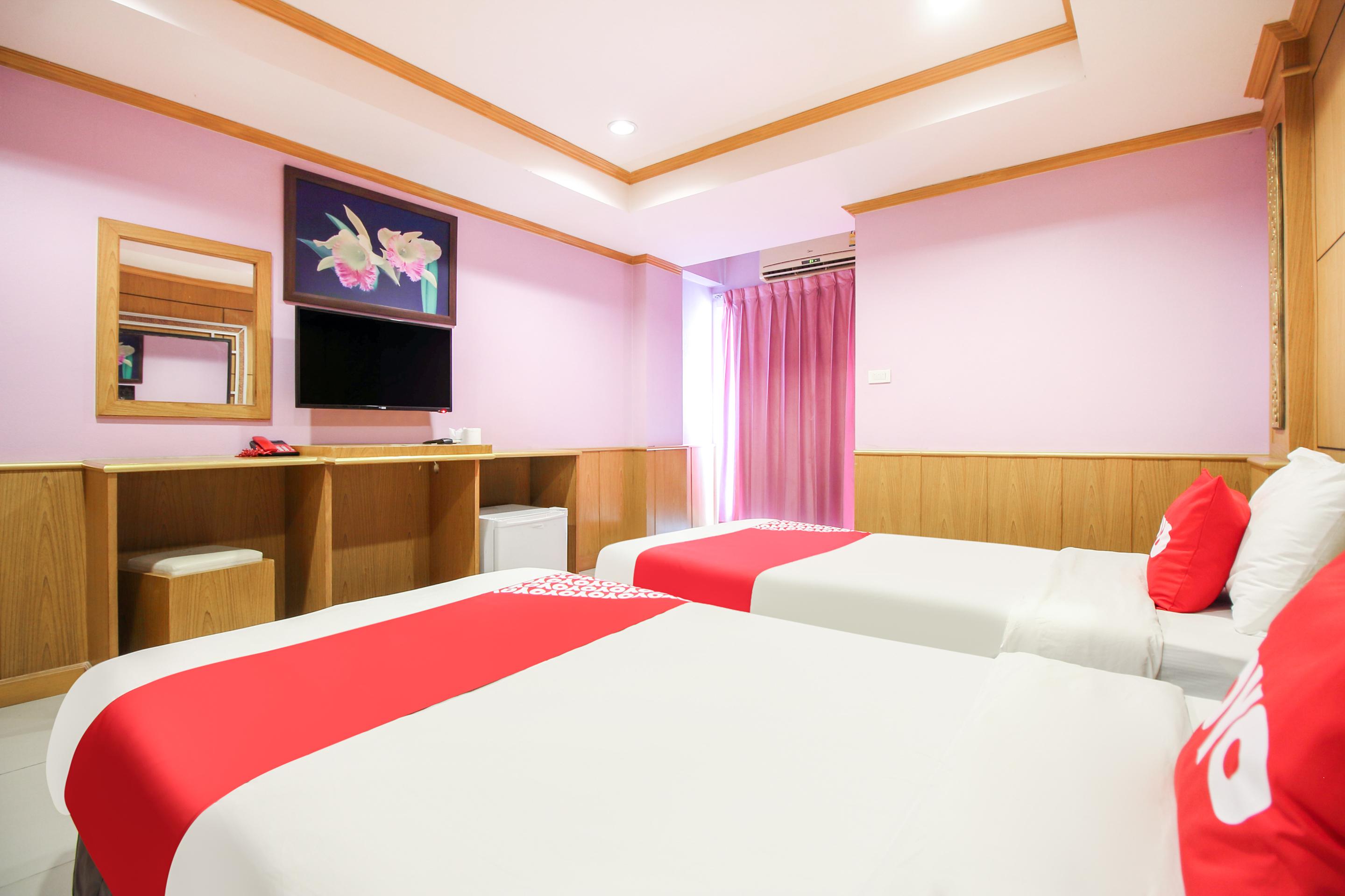 Oyo 280 Thai Garden Resort 曼谷 外观 照片