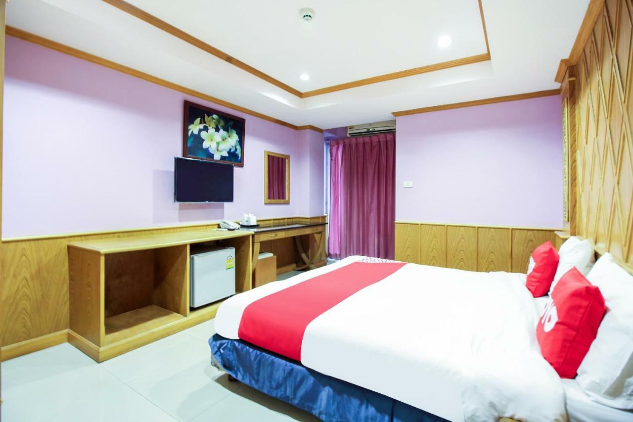 Oyo 280 Thai Garden Resort 曼谷 外观 照片